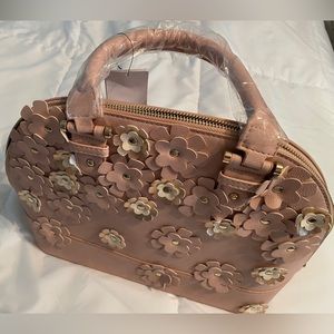 Justfab # Fabforall Collection NWT pink flowered purse